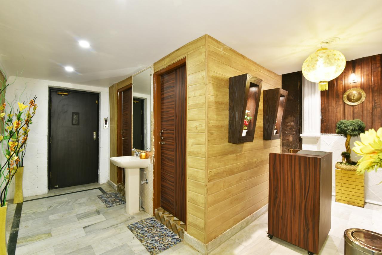 Hk Backpackers-Luxury Rooms & Dormitory Amritsar Ngoại thất bức ảnh