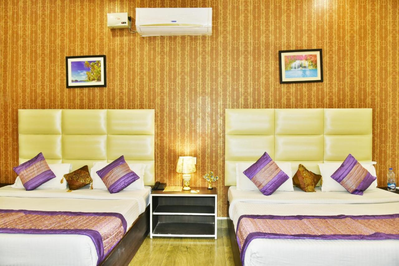 Hk Backpackers-Luxury Rooms & Dormitory Amritsar Ngoại thất bức ảnh