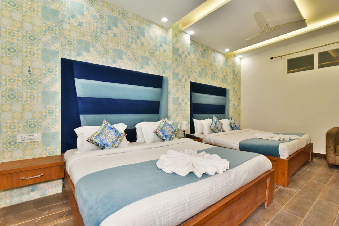 Hk Backpackers-Luxury Rooms & Dormitory Amritsar Ngoại thất bức ảnh