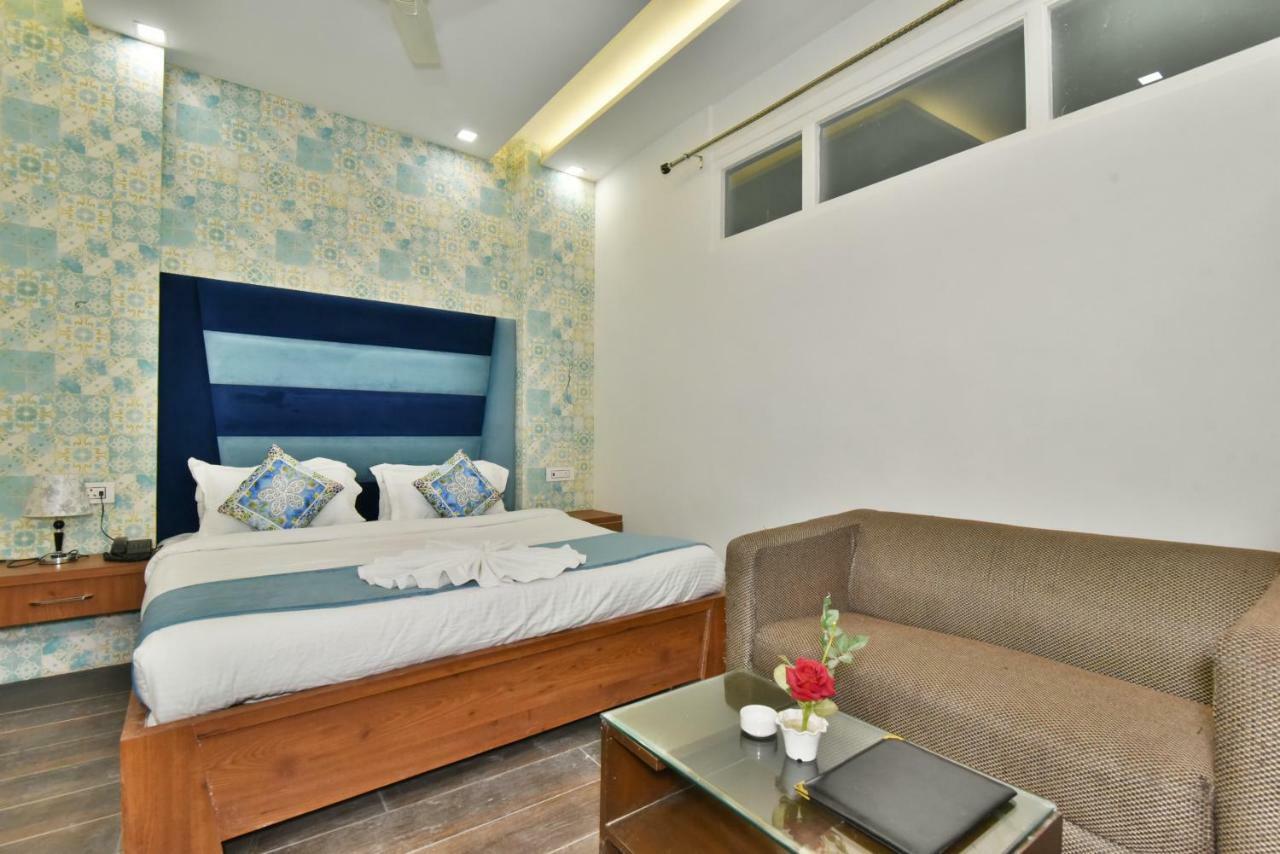 Hk Backpackers-Luxury Rooms & Dormitory Amritsar Ngoại thất bức ảnh