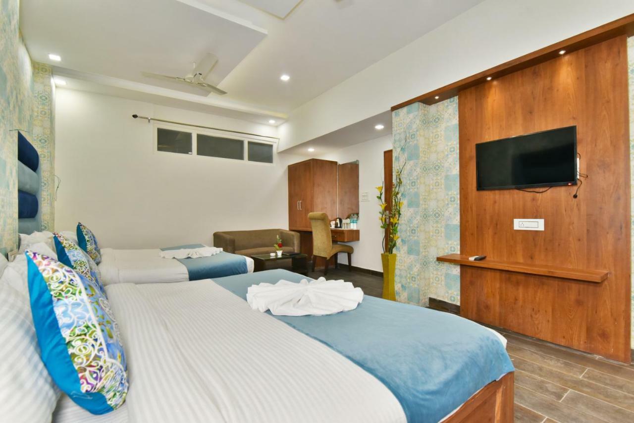 Hk Backpackers-Luxury Rooms & Dormitory Amritsar Ngoại thất bức ảnh